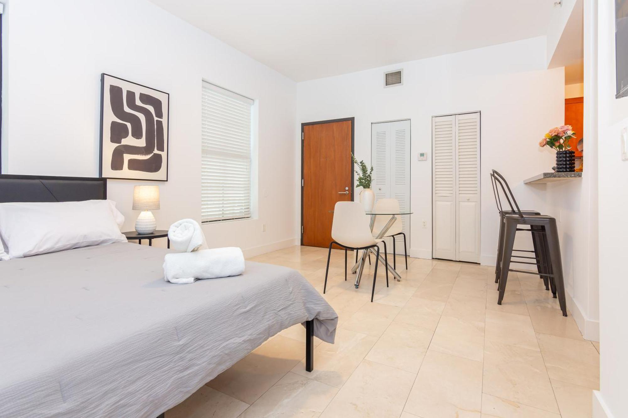 1 Bdrm Apartment - Heart Of Downtown - 5 Min To Wynwood Майами Экстерьер фото