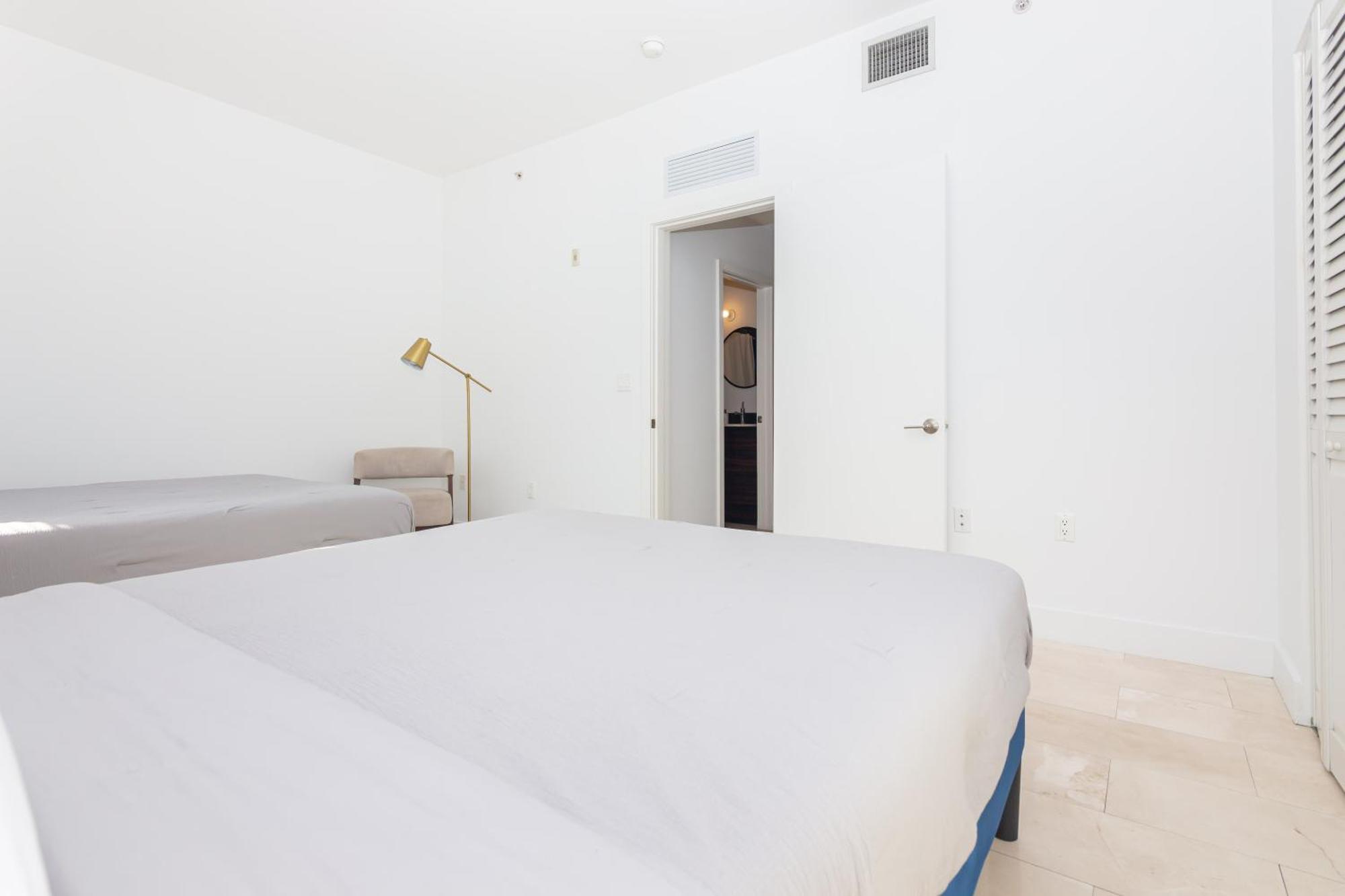 1 Bdrm Apartment - Heart Of Downtown - 5 Min To Wynwood Майами Экстерьер фото